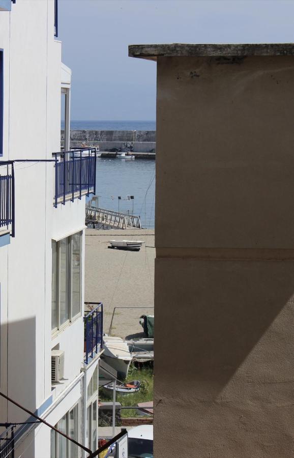 Four Rooms Naxos Giardini Naxos Εξωτερικό φωτογραφία