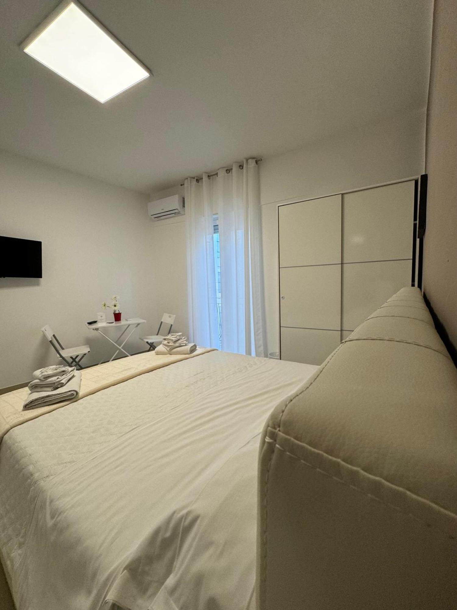 Four Rooms Naxos Giardini Naxos Εξωτερικό φωτογραφία